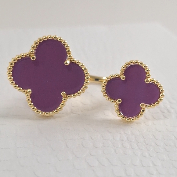 Purple enamel four leafs flower horse shoes design ring - Picture 1 of 9